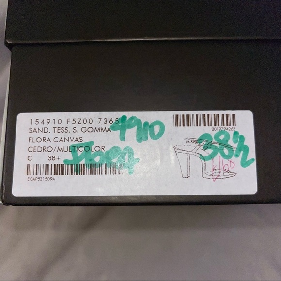 GUCCI Flora Sandals Yellow Floral Canvas EU 38.5 Platform Multicolor Heels Box - Picture 15 of 15